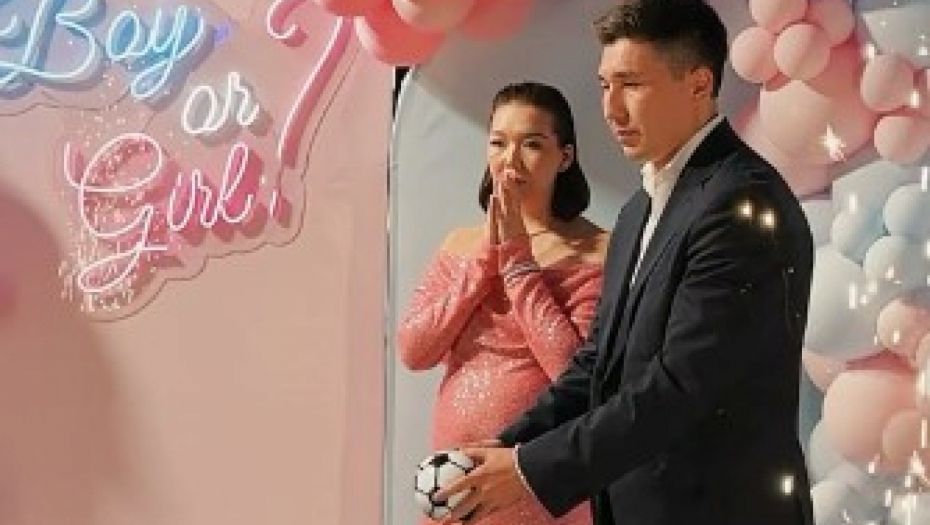 SNIMAK OVOG TATE ĆE VAM IZMAMITI SUZE Saznao kog je pola beba, pa oduševio ljude reakcijom! (VIDEO)