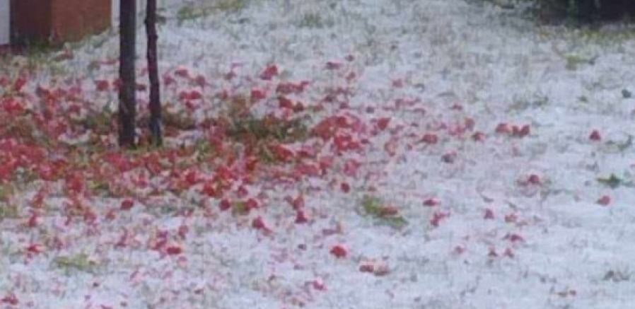 SNAŽAN GRAD TUKAO POLA SATA PO SRPSKIM SELIMA, POGLEDAJTE ŠTA JE NAPRAVIO! Meštani mole Boga samo ovo da se ne desi (FOTO)
