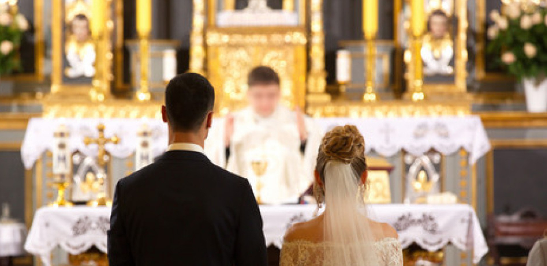 "UVREDILA BIH SE DA MI STIGNE TAKVA POZIVNICA" Na mrežama se vodi RAT oko dolaska dece na svadbu, komentari ne prestaju da se nižu