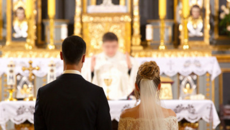 SRBIN PRAVI SVADBU, A ZA KUMA HOĆE MUSLIMANA! Kakve komentare je dobio čovek DA SE PREKRSTI!