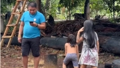 PLEME UPALO U "MREŽU": Od kad su dobili Internet, ova zajednica u Brazilu postala zavisna od filmova za odrasle i društvenih mreža!"