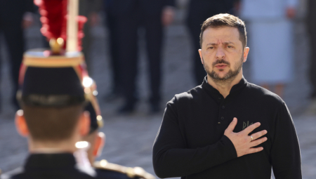 "ZELENSKI PRIPREMA VOJSKU ZA INVAZIJU" Haos do proleća