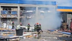 EKSPLOZIJA RAZNELA PRODAVNICU U RUMUNIJI Objekat odleteo u vazduh (VIDEO)