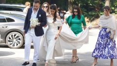 DRAGANU KOSJERINU VENČAO PATRIJARH PORFIRIJE Evo šta je potrebno uraditi i koliko to košta, iznenadićete se