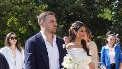 KOSJERINA ZA VENČANJE UNAJMILA PRIVATNO OBEZBEĐENJE! Ovaj detalj je svima promakao, voditeljki niko nije mogao da priđe