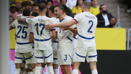 ŠVEĐANI PRETILI, "ORLOVI" POGAĐALI Srbija pobedila u Stokholmu i krenula na Evropsko prvenstvo raspucana (VIDEO)