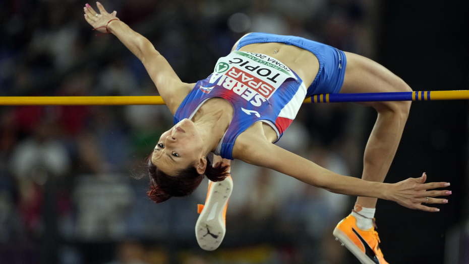 RODILA SAM VANZEMALJCA Ovako su poznati roditelji Angeline Topić govorili o mladoj atletičarki: Na kraju uvek istera svoje