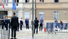"VIKAO JE VEĆICA, VREĆICA" Doktorka koja je spašavala čoveka koji se zapalio u Zagrebu otkrila detalje horora