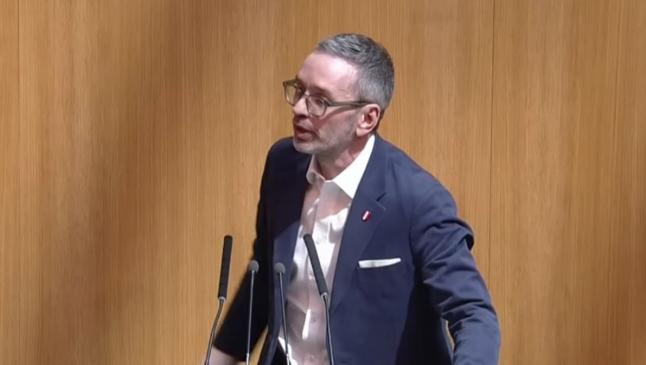 SPREMIO POTERNICE I IZDOMINIRAO NA IZBORIMA: Ko je novi austrijski lider