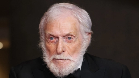 IMA VIŠE ENERGIJE SA 98 GODINA, NEGO NEKI MLAĐI Slavni glumac ušao u istoriju kao najstarija osoba koja je osvojila Emi