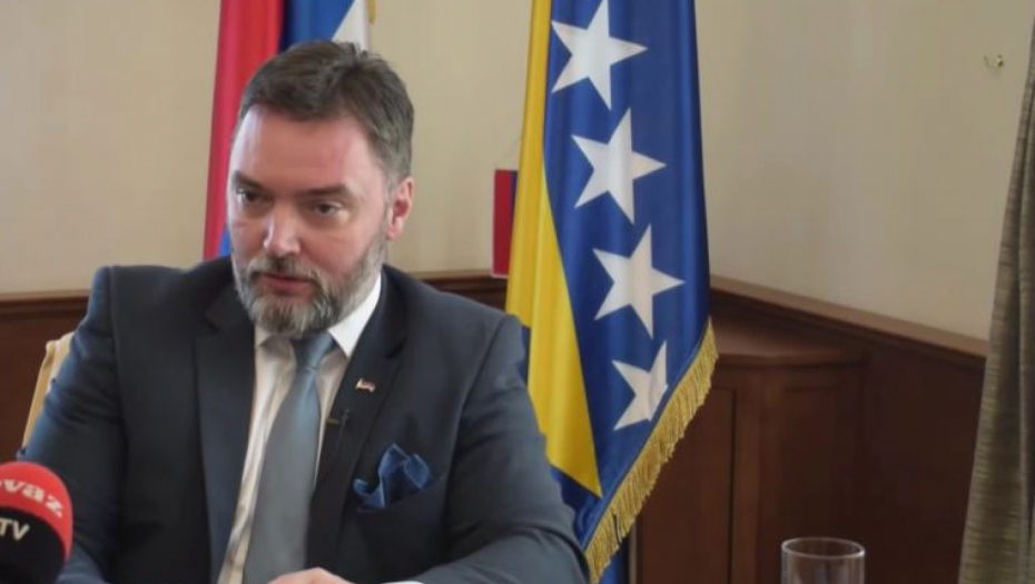 ZAMENIK PREDSEDAVAJUĆEG SAVETA MINISTARA BIH: Protestna nota Crnoj Gori lični a ne zvanični stav