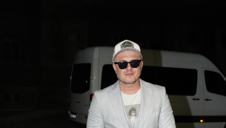 PEVAČU POREMEĆEN CENTAR ZA RAVNOTEŽU Sale Tropiko zadržan u bolnici, otkriveno u kakvom se stanju nalazi