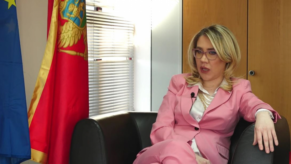 NAPADNUTA VESNA BRATIĆ U PODGORICI! "Pre nekoliko meseci sam uveče primetila otiske muških čizama na vratima od stana"