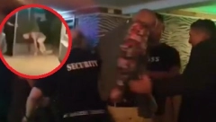 KRALJ CIGANA PIJAN KAO LETVA Čuveni bokser udario glavom u šipku, pre toga ga obezbeđenje izbacilo (VIDEO)