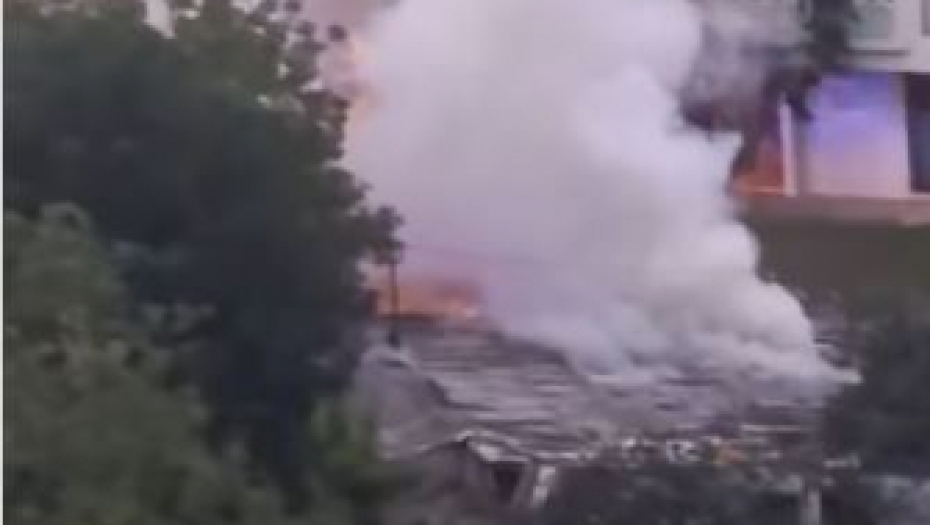 POŽAR U NOVOM SADU Dim kulja na sve strane (VIDEO)