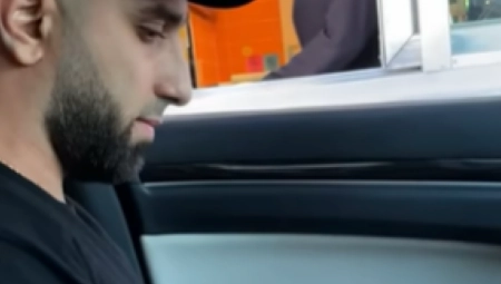 SCENA KOJA TERA SUZE NA OČI Radnici brze hrane ne mogu da se opasulje ZBOG OVOGA (VIDEO)