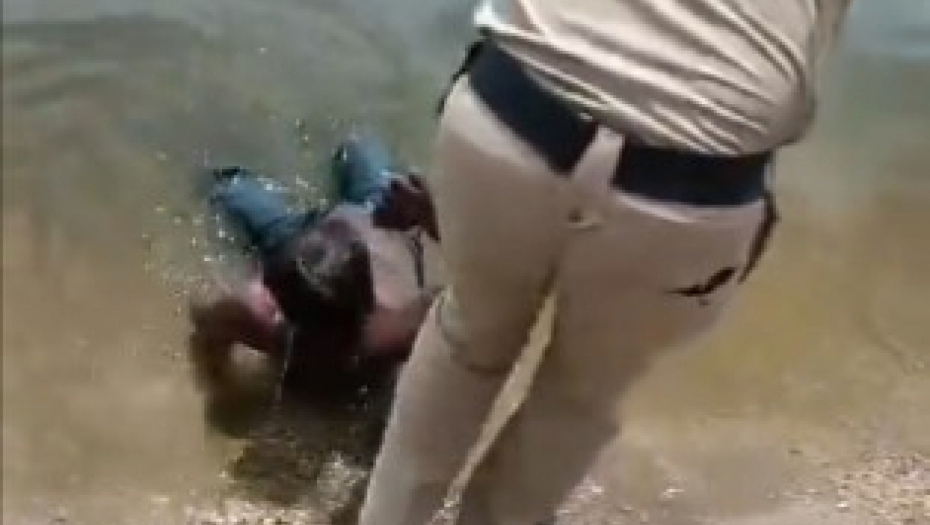 SCENA KAO NA FILMU Policajci došli da izvuku telo čoveka iz jezera, a onda su doživeli šok života! (VIDEO)