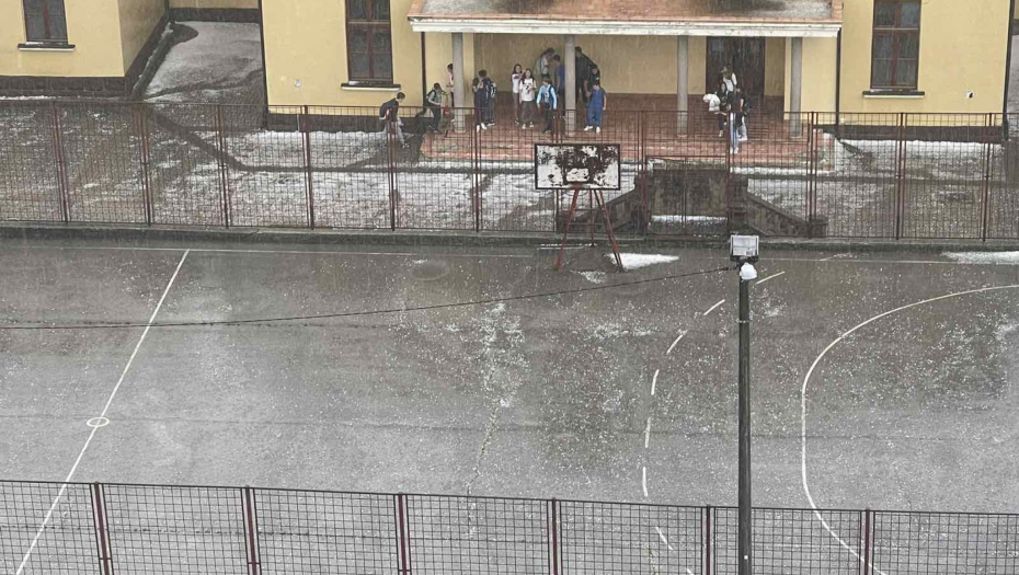 RHMZ SE OGLASIO PRE ZORE! Grmeće, biće grada - HAOS neće obići ni Beograd!