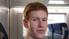 MLADIĆ (17) NAPUSTIO DOM I VEĆ GODINU I PO DANA ŽIVI U VOZU I to zbog jednog jedinog razloga