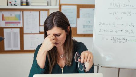 Prvi dan na poslu posle letovanja? Ne mora da bude strašno i stresno – evo i kako