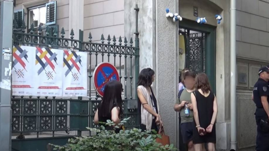 "NEK RAZMISLE O OTKAZIVANJU" Festival "Mirdita, dobar dan" skup visokog rizika!