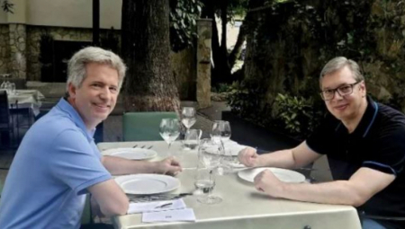 "DANAS JA PLAĆAM RUČAK..." Vučić se sastao sa ambasadorom UK: Srećno, orlovi! (FOTO)