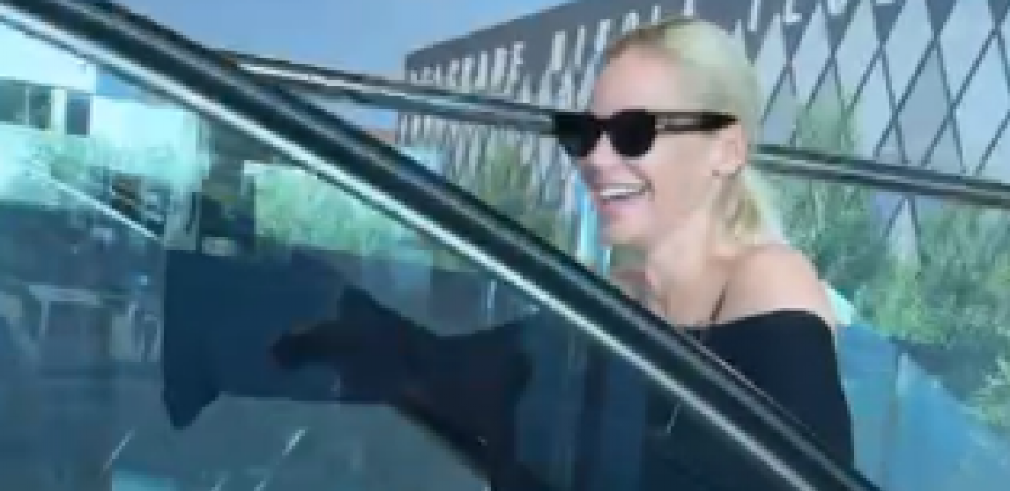 "NATAŠA VIŠE ŽIVI U AUTU, NEGO U KUĆI!" Komšije otkrile istinu o pevačici, većina tvrdi da joj je jedna stvar najvažnija