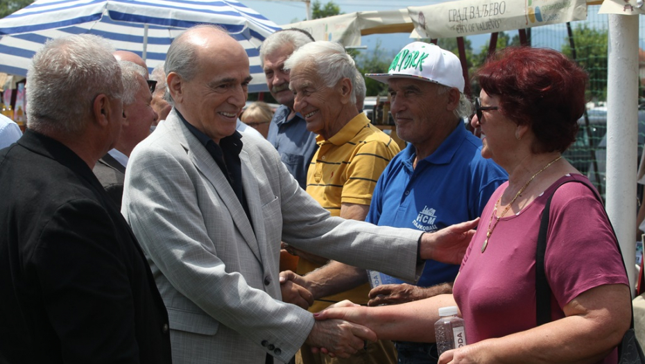 ORILE SE POPUČKE UZ FOLKLOR I HARAMBAŠKE IGRE Krkobabić: Kolubarski kraj bio i ostao naše državotvorno nacionalno i kulturno nadahnuće (FOTO)