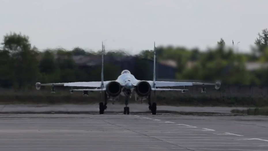 UKRAJINSKI KOŠMAR, RUSI PODIGLI MOĆNI SU-35 "Meta je pogođena" (VIDEO)
