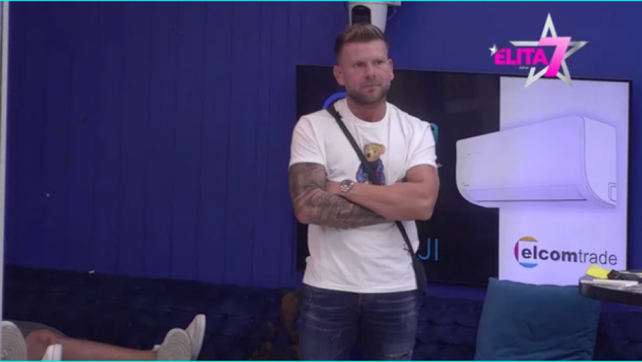 STANISLAV PRED SVADBU NAPUSTIO BELU KUĆU Kamera mu usnimila svaki korak, evo gde se trenuto nalazi