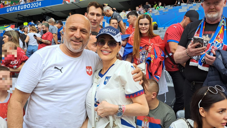 CECU I ANASTASIJU OPKOLILI SA SVIH STRANA NAKON UTAKMICE! Haos na tribinama, reakcija Ražnatovićke oduševila sve!