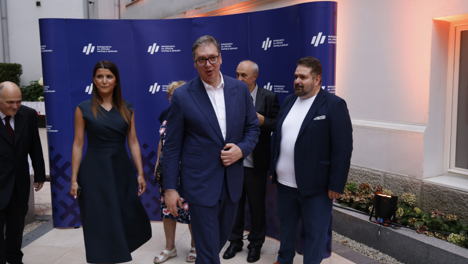 OGLASIO SE PREDSEDNIK VUČIĆ Održava se velika promocija, prisustvuje čitav državni vrh (FOTO)