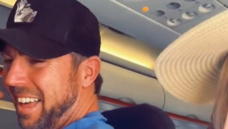 ZASPAO U AVIONU PA SE PROBUDIO POSLE DVA SATA Nije imao pojma gde se nalazi, njegova reakcija je urnebesna! (VIDEO)