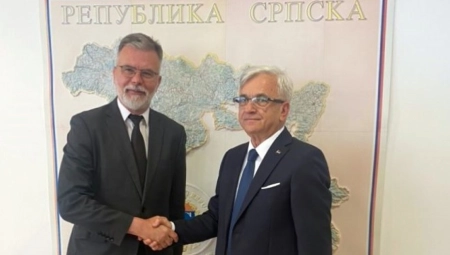 JAČANJE VEZA SRBIJE I REPUBLIKE SRPSKE Ministar Ristić u radnoj poseti Banjaluci