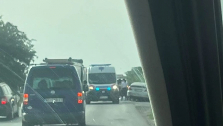LANČANI SUDAR KOD ZMAJA Stvorile se ogromne gužve na auto-putu