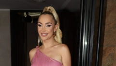MAJA BEROVIĆ "POPILA" KAZNU PRED SAM POČETAK KONCERTA! Obratila se ženi policajca koji ju je zaustavio, ovaj potez niko nije očekivao!
