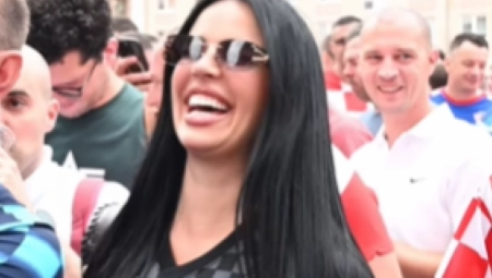VATRENA IVANA NAPRAVILA POMETNJU Čuvena navijačica Hrvatske upala u masu navijača, nastala totalna ludnica, ovakvu feštu samo ona može da napravi (VIDEO)