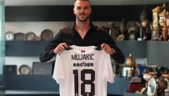 ZVANIČNO Partizan ima novog štopera, Mujakić zadužio dres sa brojem 18 (FOTO)