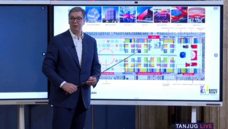 U KRAGUJEVCU ĆE PRAVITI ELEKTRIČNE AUTOMOBILE Vučić: U Italiji će  11. jula biti predstavljen novi model koj će se proizvoditi kod nas