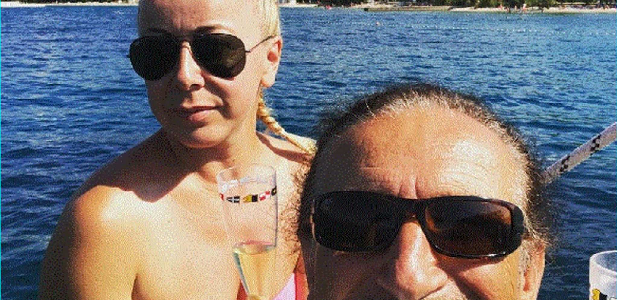 PEVAČ (78) ZAVEO DEVOJKU, A ONA NI ŠKOLU NIJE ZAVRŠILA Krili su vezu od svih, zbog velike razlike u godinama naišli na osudu!