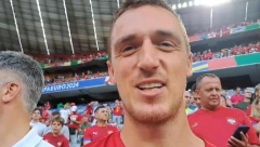 "UVEK UZ NAŠE FUDBALERE" Danilo Anđušić "potegao" u Nemačku da podrži Srbiju (VIDEO)