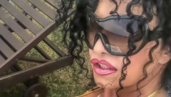 LIDIJA VUKIĆEVIĆ (62) SE SNIMA IZ SVIH UGLOVA Pokazala zanosne obline, vreli kadrovi izludeli muški rod