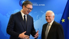 UKAZAO NA TEŽAK POLOŽAJ SRBA NA KIM: Predsednik Vučić se sastao sa Boreljom i Lajčakom (FOTO)