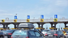 VOZILA NE MIČU, VOZAČI STOJE KAO UKOPANI! Na ovim deonicama formirale su se KILOMETARSKE KOLONE, ovo su alternativni pravci!