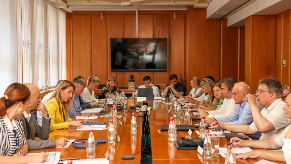 NAJVAŽNIJI PROJEKAT U ENERGETSKOM SEKTORU Održana druga sednica Posebne radne grupe za izgradnju RHE Bistrica (FOTO)