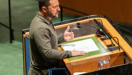ZELENSKI POTPISUJE! Pao dogovor sa EU (FOTO)