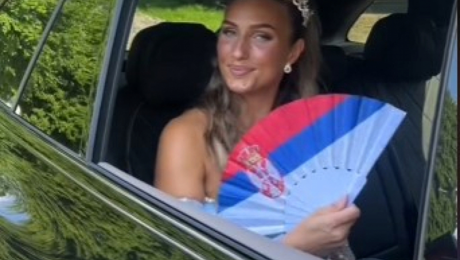 MUSLIMAN IZ IRAKA ZAPROSIO NAJLEPŠU SRPKINJU Glavni detalj sa glamurozne veridbe bila je naša trobojka! (VIDEO)