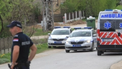 OTKRIVENO U KAKVOM JE STANJU POVREĐENI RADNIK "PUTEVA" Lekari mu se bore za život, bahati vozač uhapšen