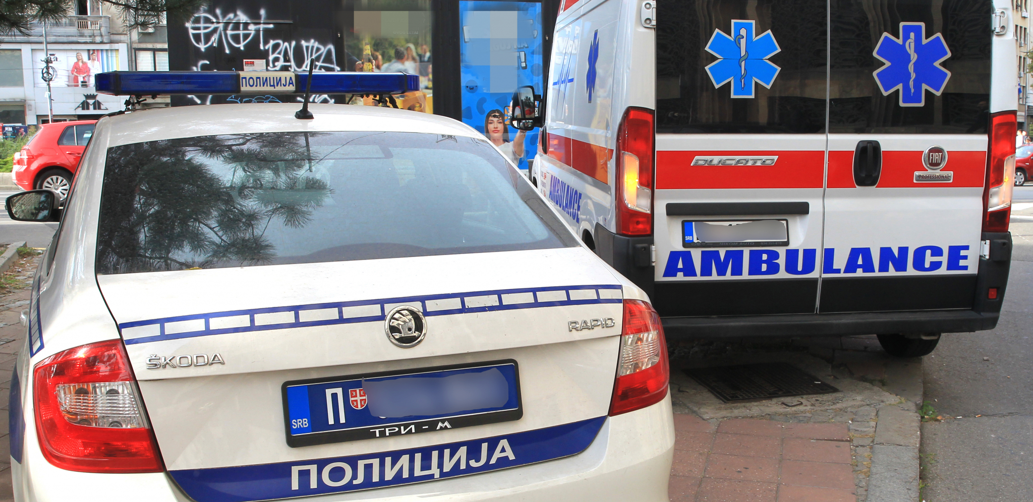 UŽAS NA AUTOPUTU U smeru ka Beogradu prevrnuo se kamion, hitna i polocija intervenisali