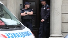 KOLEGE GA PRONAŠLE U KANCELARIJI SA RANOM OD METKA Radnik obezbeđenja hitno prevezen u Urgentni centar